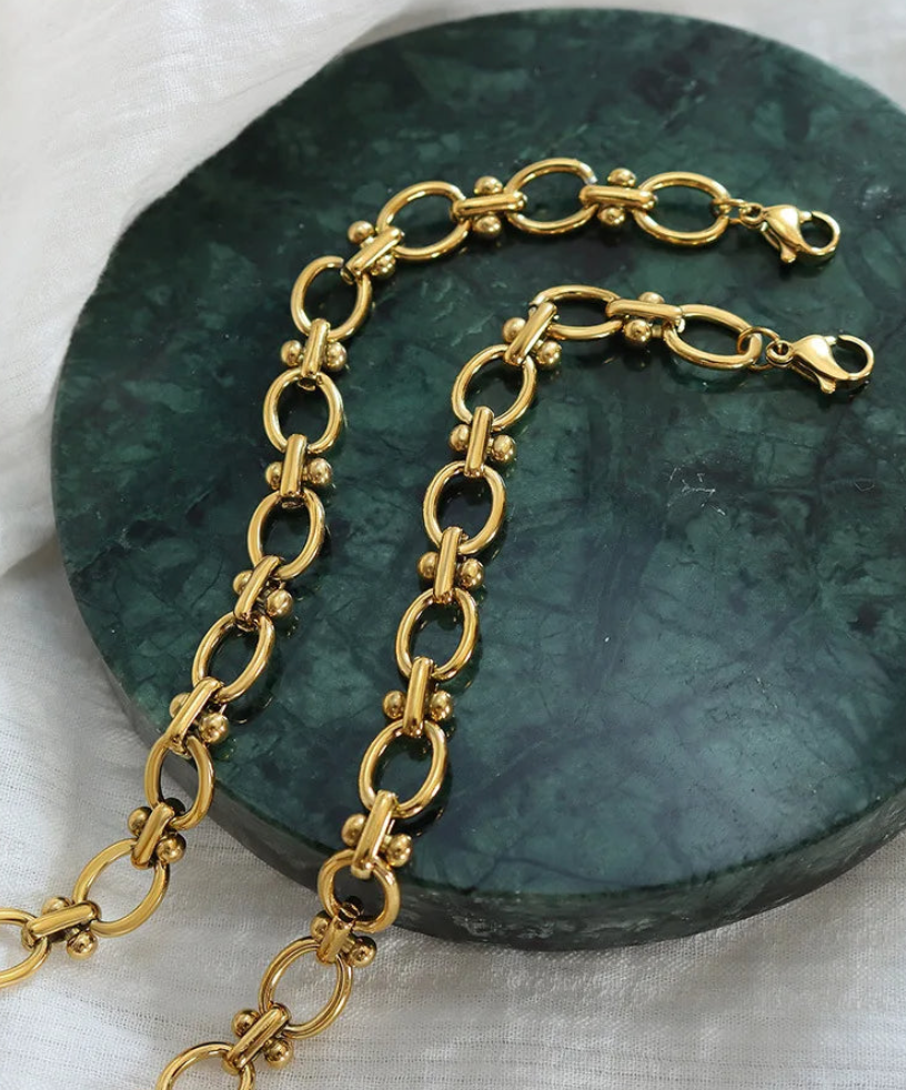 Golden Touch Chain Bracelet